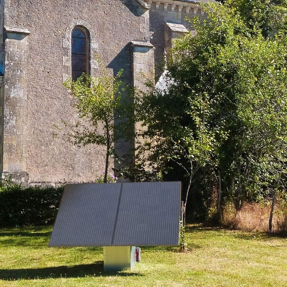 Profitez d'une installation facile de panneaux solaires en les branchant sur une prise sur votre terrain dans le Gard